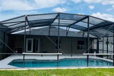 House in Kissimmee, Florida 4 bedrooms, 186.73 sq.m. № 1680160 - photo 17