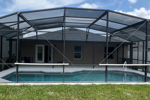 House in Kissimmee, Florida 4 bedrooms, 186.73 sq.m. № 1680160 - photo 18