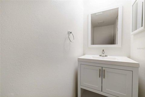 Touwnhouse à louer à Sarasota, Floride: 2 chambres, 82.13 m2 № 2107971 - photo 15