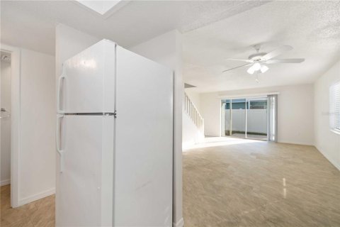 Touwnhouse à louer à Sarasota, Floride: 2 chambres, 82.13 m2 № 2107971 - photo 14