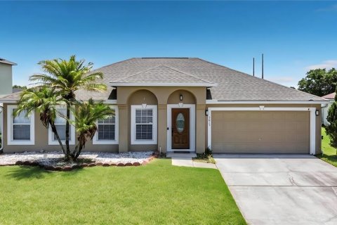 House in Kissimmee, Florida 4 bedrooms, 199.55 sq.m. № 2198684 - photo 3