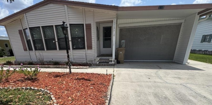 Casa en Leesburg, Florida 2 dormitorios, 142.05 m2 № 2277655