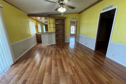 Casa en alquiler en Leesburg, Florida, 2 dormitorios, 142.05 m2 № 2277655 - foto 3