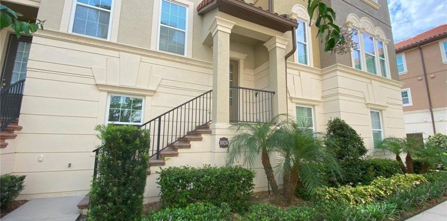 Adosado en Lake Mary, Florida 4 dormitorios, 201.41 m2 № 1872965
