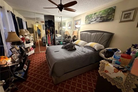 Touwnhouse à vendre à Palm Springs, Floride: 3 chambres, 143.07 m2 № 2084393 - photo 20