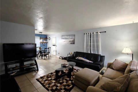 Casa en venta en Gainesville, Florida, 3 dormitorios, 99.03 m2 № 1851413 - foto 3