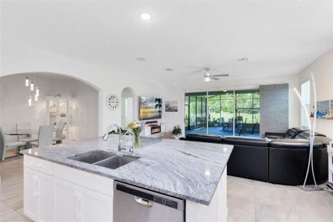 Casa en venta en Oakland, Florida, 3 dormitorios, 185.8 m2 № 1881332 - foto 7
