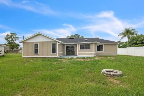 House in Deltona, Florida 3 bedrooms, 102.75 sq.m. № 1845025 - photo 30
