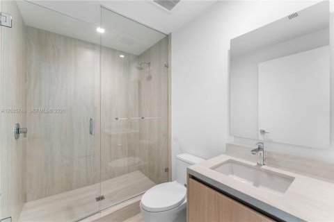Condominio en alquiler en North Miami, Florida, 3 dormitorios, 197.88 m2 № 2085759 - foto 20