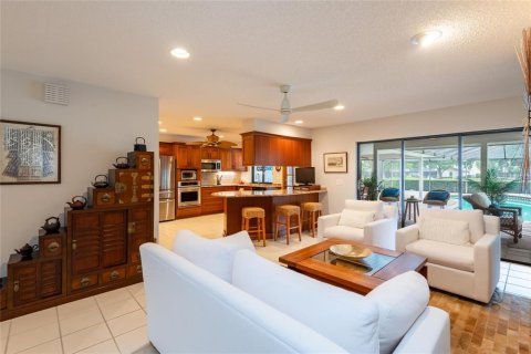 House in Tampa, Florida 3 bedrooms, 199.74 sq.m. № 2334012 - photo 8
