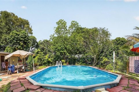 Casa en venta en Miami Gardens, Florida, 3 dormitorios, 199.83 m2 № 2185869 - foto 4