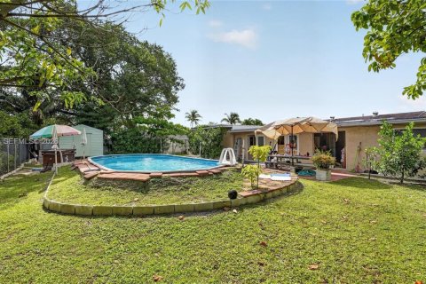 Casa en venta en Miami Gardens, Florida, 3 dormitorios, 199.83 m2 № 2185869 - foto 22