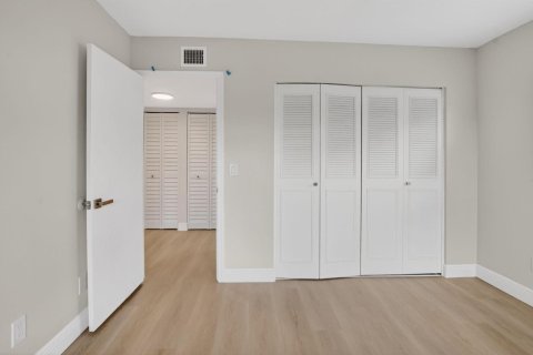 Купить кондоминиум в Бока-Ратон, Флорида 3 комнаты, 130.06м2, № 2246246 - фото 30