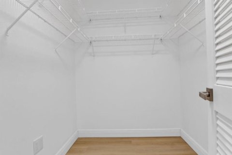 Купить кондоминиум в Бока-Ратон, Флорида 3 комнаты, 130.06м2, № 2246246 - фото 26