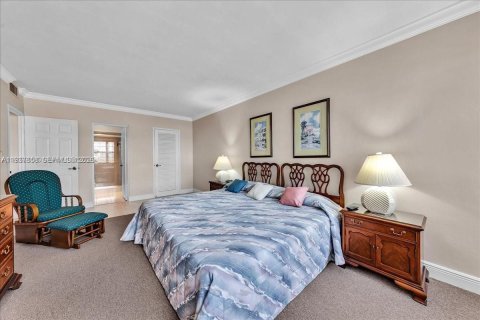 Купить кондоминиум в Холливуд, Флорида 2 спальни, 104.05м2, № 1995603 - фото 29