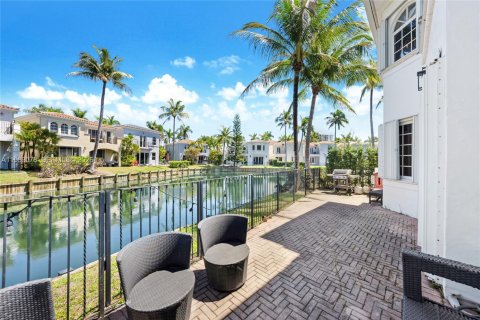 Купить виллу или дом в Авентура, Флорида 4 спальни, 301.93м2, № 2051969 - фото 14