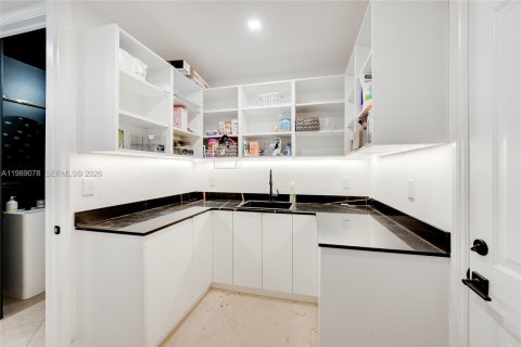 Купить виллу или дом в Авентура, Флорида 4 спальни, 301.93м2, № 2051969 - фото 18