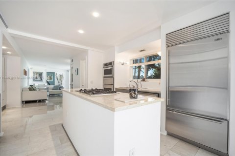 Copropriété à vendre à Miami Beach, Floride: 3 chambres, 133.78 m2 № 2012305 - photo 4