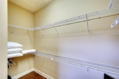 House in Bradenton, Florida 2 bedrooms, 152.27 sq.m. № 2232191 - photo 17