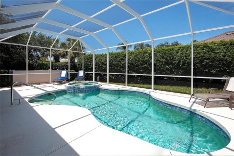 House in Bradenton, Florida 2 bedrooms, 152.27 sq.m. № 2232191 - photo 28