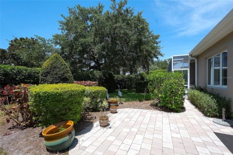 House in Bradenton, Florida 2 bedrooms, 152.27 sq.m. № 2232191 - photo 30