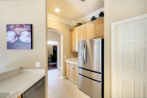 House in Bradenton, Florida 2 bedrooms, 152.27 sq.m. № 2232191 - photo 8