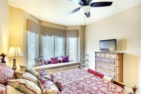 House in Bradenton, Florida 2 bedrooms, 152.27 sq.m. № 2232191 - photo 18