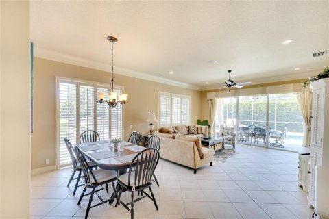 House in Bradenton, Florida 2 bedrooms, 152.27 sq.m. № 2232191 - photo 23