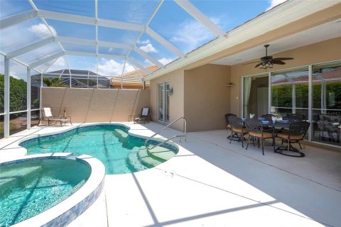 House in Bradenton, Florida 2 bedrooms, 152.27 sq.m. № 2232191 - photo 26