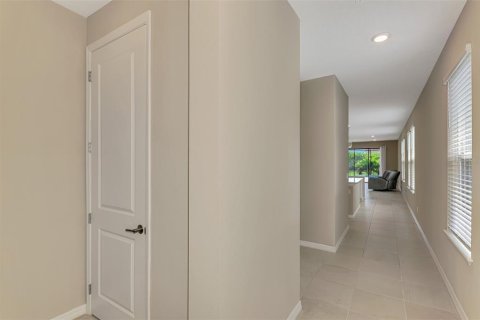 House in Bradenton, Florida 3 bedrooms, 166.3 sq.m. № 1904941 - photo 5