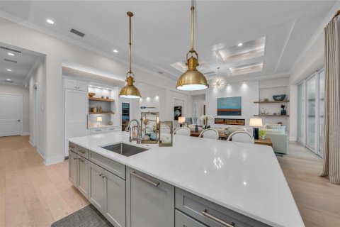 Villa ou maison à vendre à Sarasota, Floride: 4 chambres, 385.73 m2 № 1580985 - photo 14