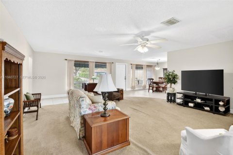 Villa ou maison à vendre à Plantation, Floride: 4 chambres, 186.83 m2 № 1999244 - photo 17