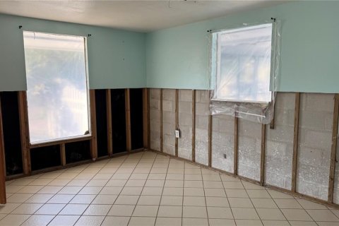 House in Longboat Key, Florida 3 bedrooms, 115.29 sq.m. № 1855857 - photo 4
