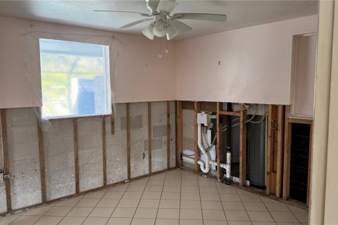House in Longboat Key, Florida 3 bedrooms, 115.29 sq.m. № 1855857 - photo 3