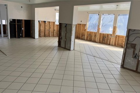 House in Longboat Key, Florida 3 bedrooms, 115.29 sq.m. № 1855857 - photo 7