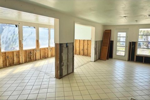 House in Longboat Key, Florida 3 bedrooms, 115.29 sq.m. № 1855857 - photo 22