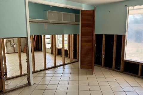 House in Longboat Key, Florida 3 bedrooms, 115.29 sq.m. № 1855857 - photo 5