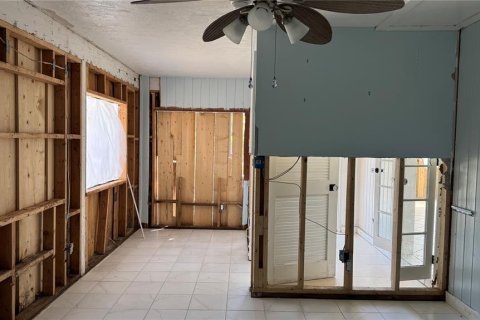 House in Longboat Key, Florida 3 bedrooms, 115.29 sq.m. № 1855857 - photo 13
