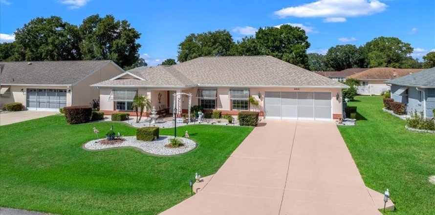 Casa en Ocala, Florida 2 dormitorios, 175.68 m2 № 2383879