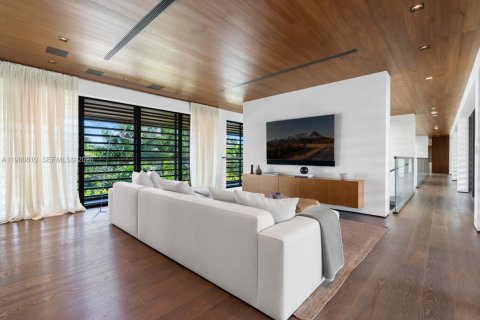 Villa ou maison à vendre à Coral Gables, Floride: 6 chambres, 744.7 m2 № 2025072 - photo 29