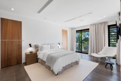 Villa ou maison à vendre à Coral Gables, Floride: 6 chambres, 744.7 m2 № 2025072 - photo 30