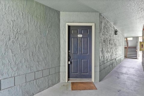 Condo in Orlando, Florida, 1 bedroom  № 1651251 - photo 2