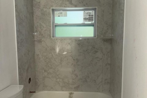 Casa en venta en Vero Beach, Florida, 3 dormitorios, 199.28 m2 № 2246727 - foto 9