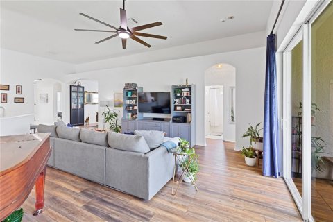 Villa ou maison à vendre à Wesley Chapel, Floride: 4 chambres, 199.46 m2 № 2151946 - photo 27