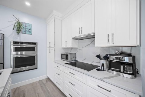 Condo in Captiva, Florida, 2 bedrooms  № 1767495 - photo 21