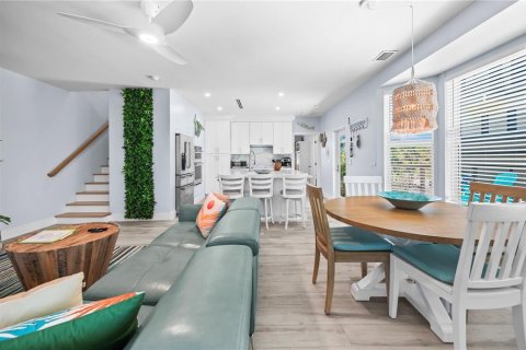 Condo in Captiva, Florida, 2 bedrooms  № 1767495 - photo 11