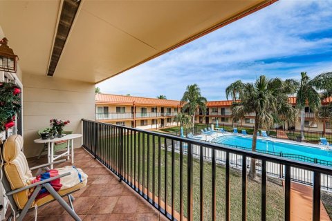Condominio en venta en Treasure Island, Florida, 2 dormitorios, 97.08 m2 № 2156094 - foto 30