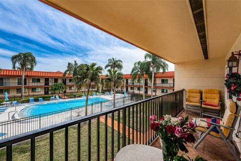 Condominio en venta en Treasure Island, Florida, 2 dormitorios, 97.08 m2 № 2156094 - foto 8