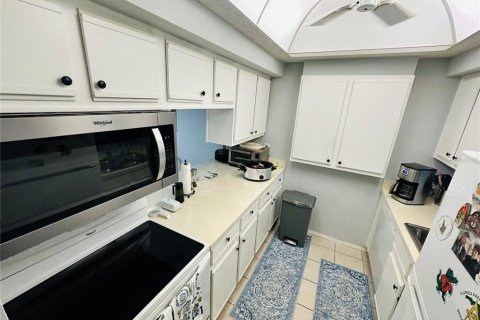 Copropriété à louer à Cortez, Floride: 2 chambres, 112.6 m2 № 2284713 - photo 8