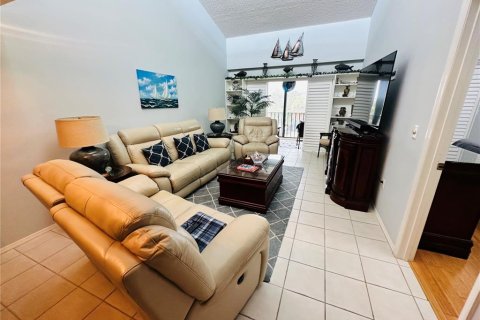 Copropriété à louer à Cortez, Floride: 2 chambres, 112.6 m2 № 2284713 - photo 3